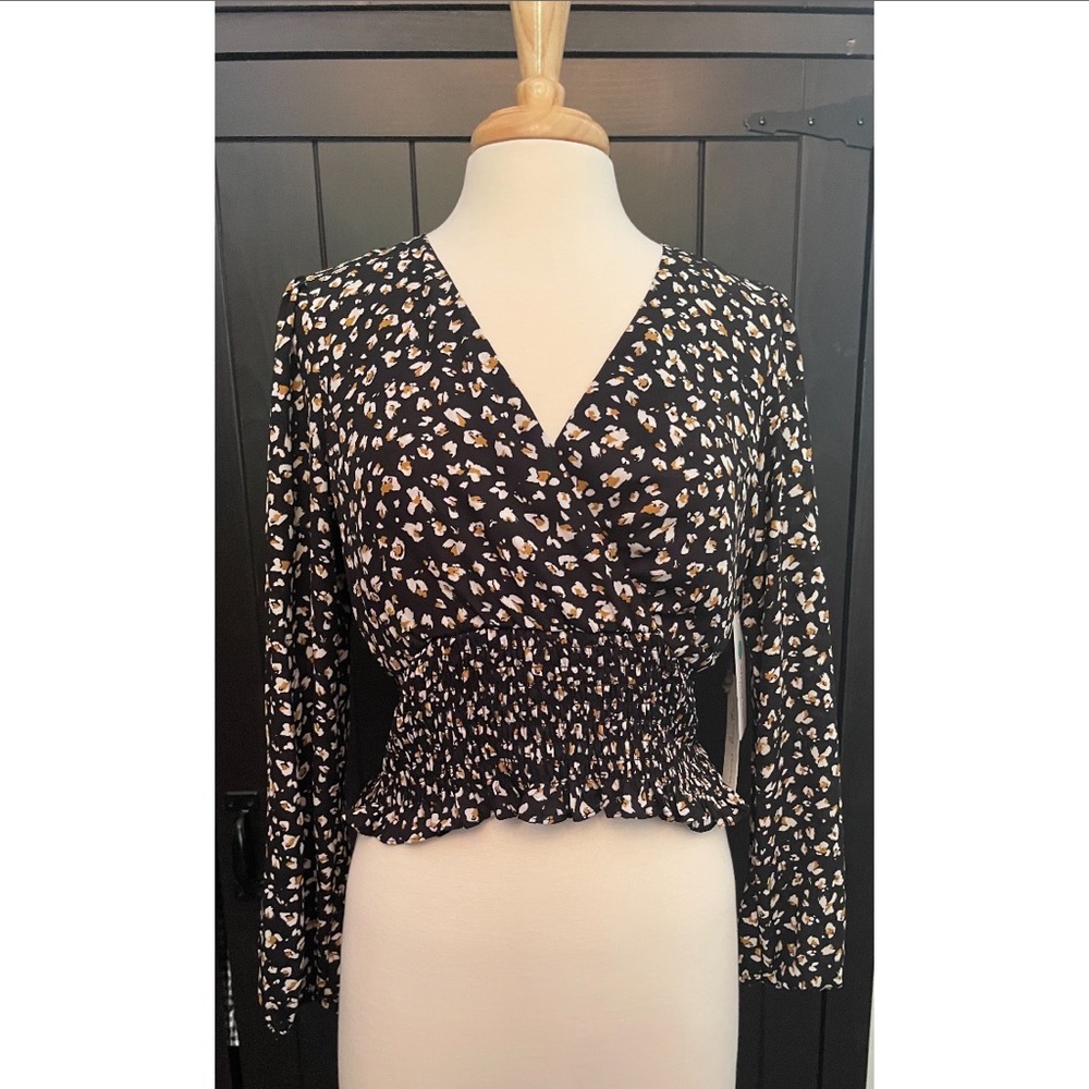 Nine Britton Ceandra Smocked Bottom Blouse. Size M